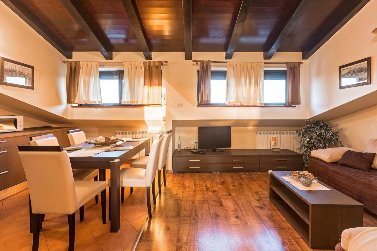 Apartmani Gilda Vrsar Exterior foto