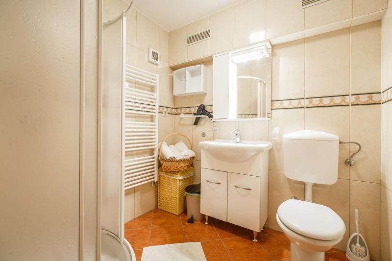Apartmani Gilda Vrsar Exterior foto